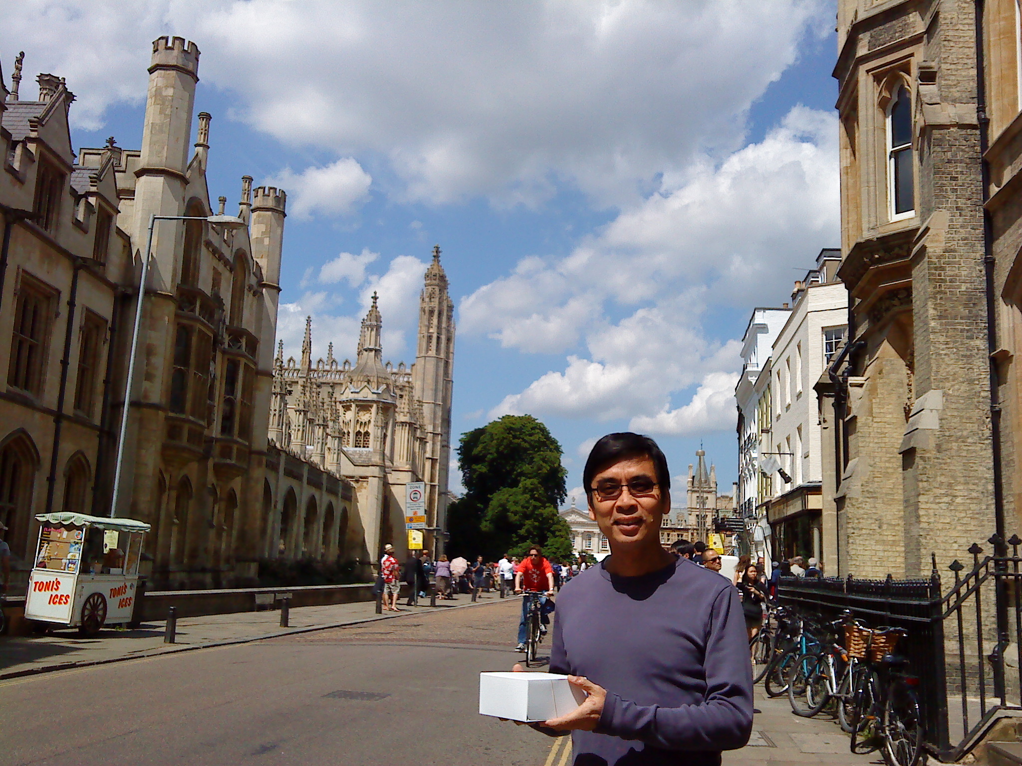 Prof Iu Vai Pan at the University of Cambridge as a visiting scholar