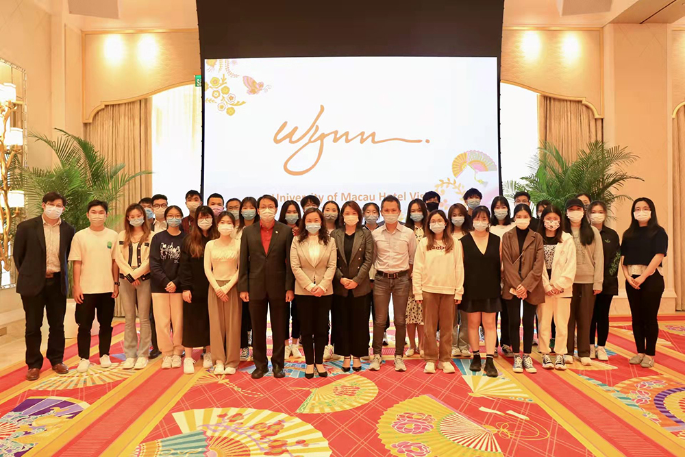 Prof Desmond Lam Chee Shiong organises various activities in the RC to help students achieve well-rounded development.