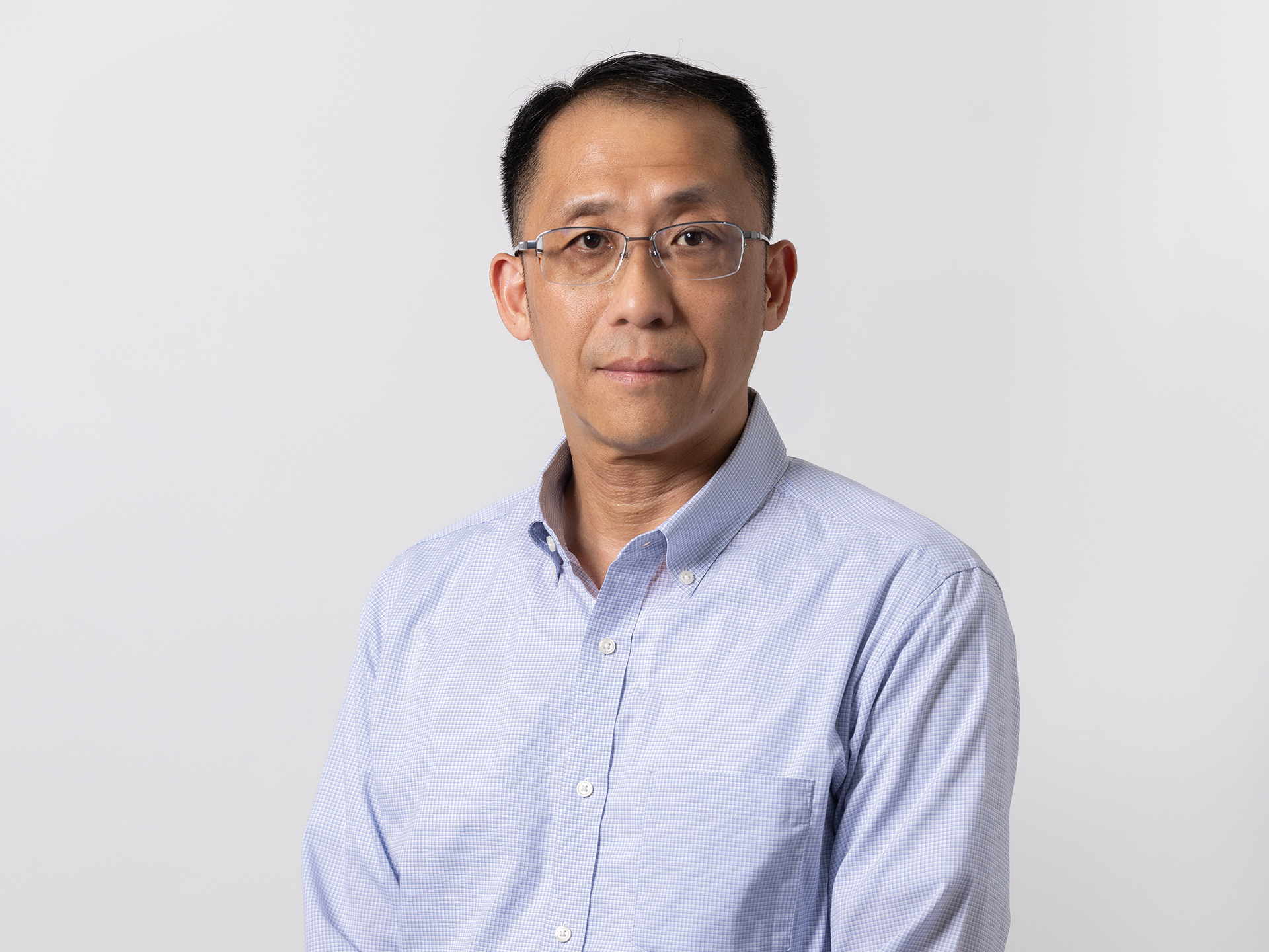 盧偉國先生